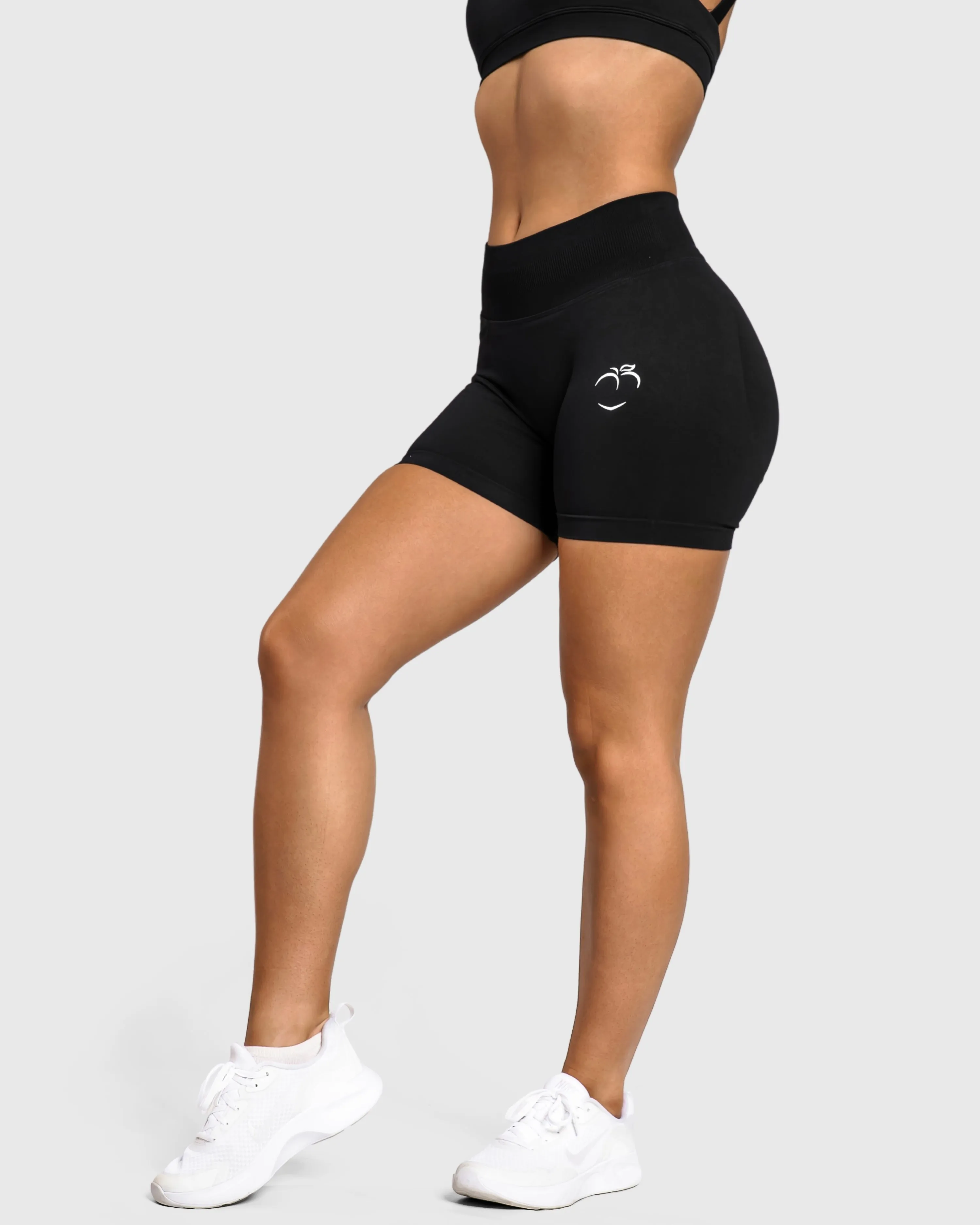 Black Essence Shorts