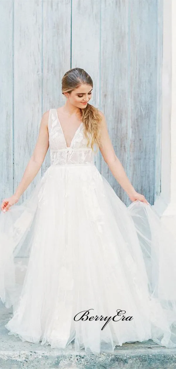 Graceful A-line Tulle Wedding Dresses, V-neck Lace Elegant Wedding Dresses
