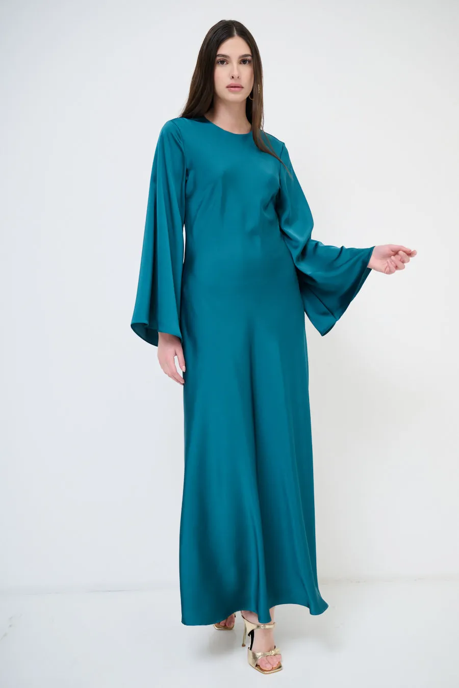 Long-sleeve flowy maxi dress wholesale