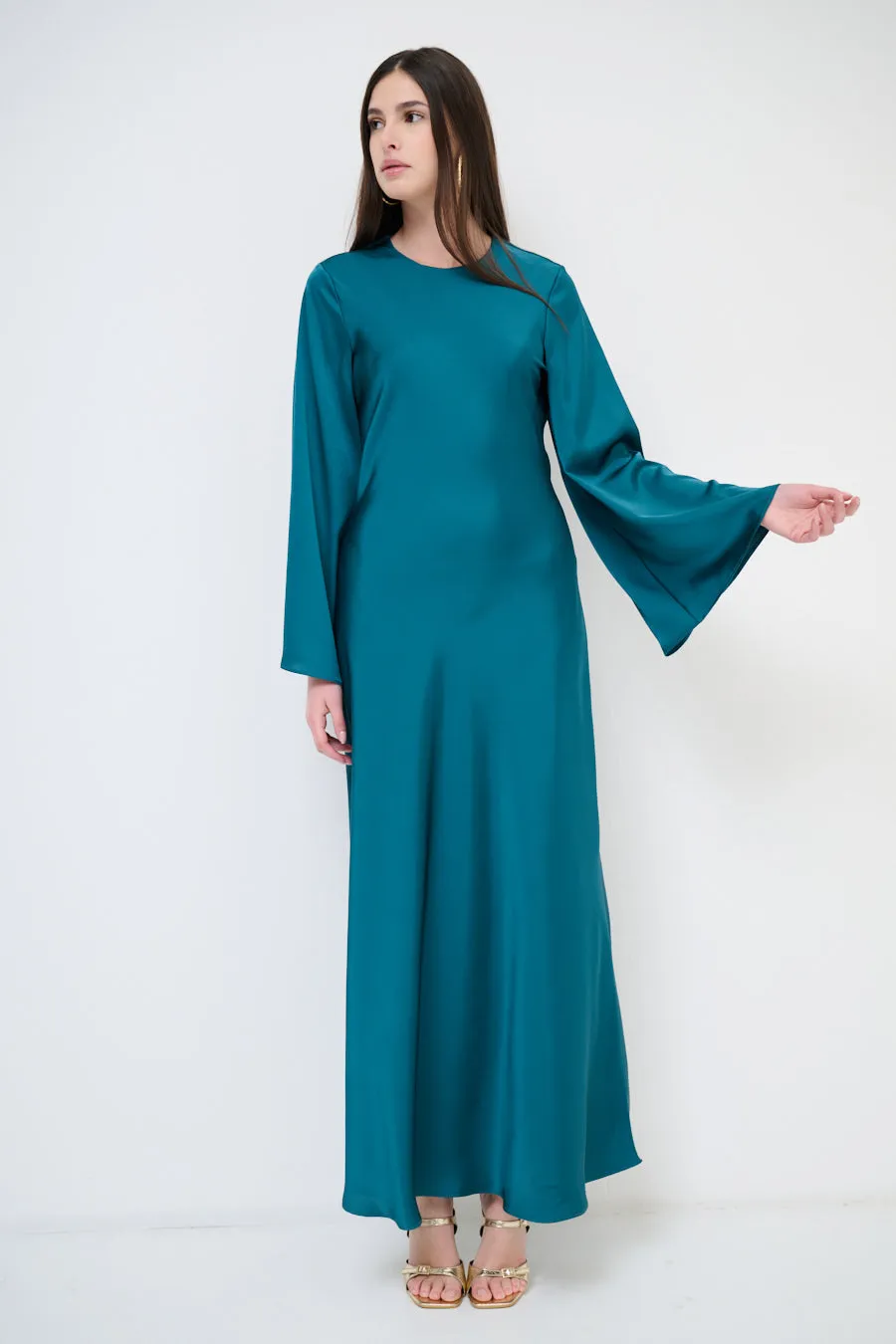 Long-sleeve flowy maxi dress wholesale