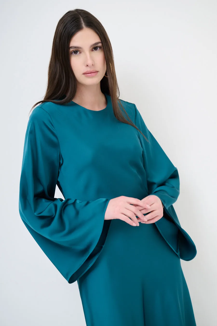 Long-sleeve flowy maxi dress wholesale