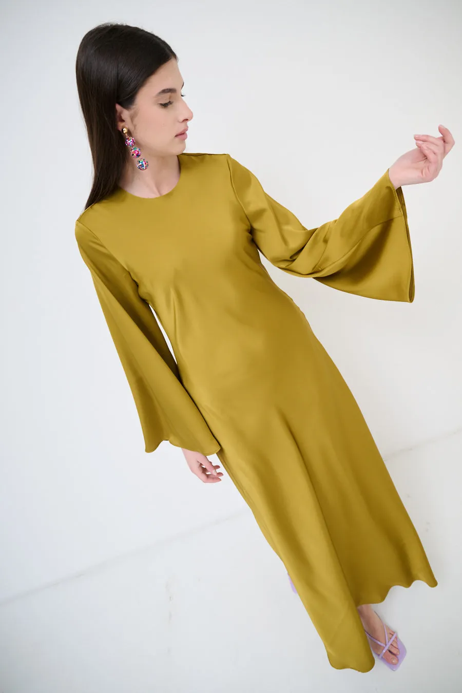 Long-sleeve flowy maxi dress wholesale