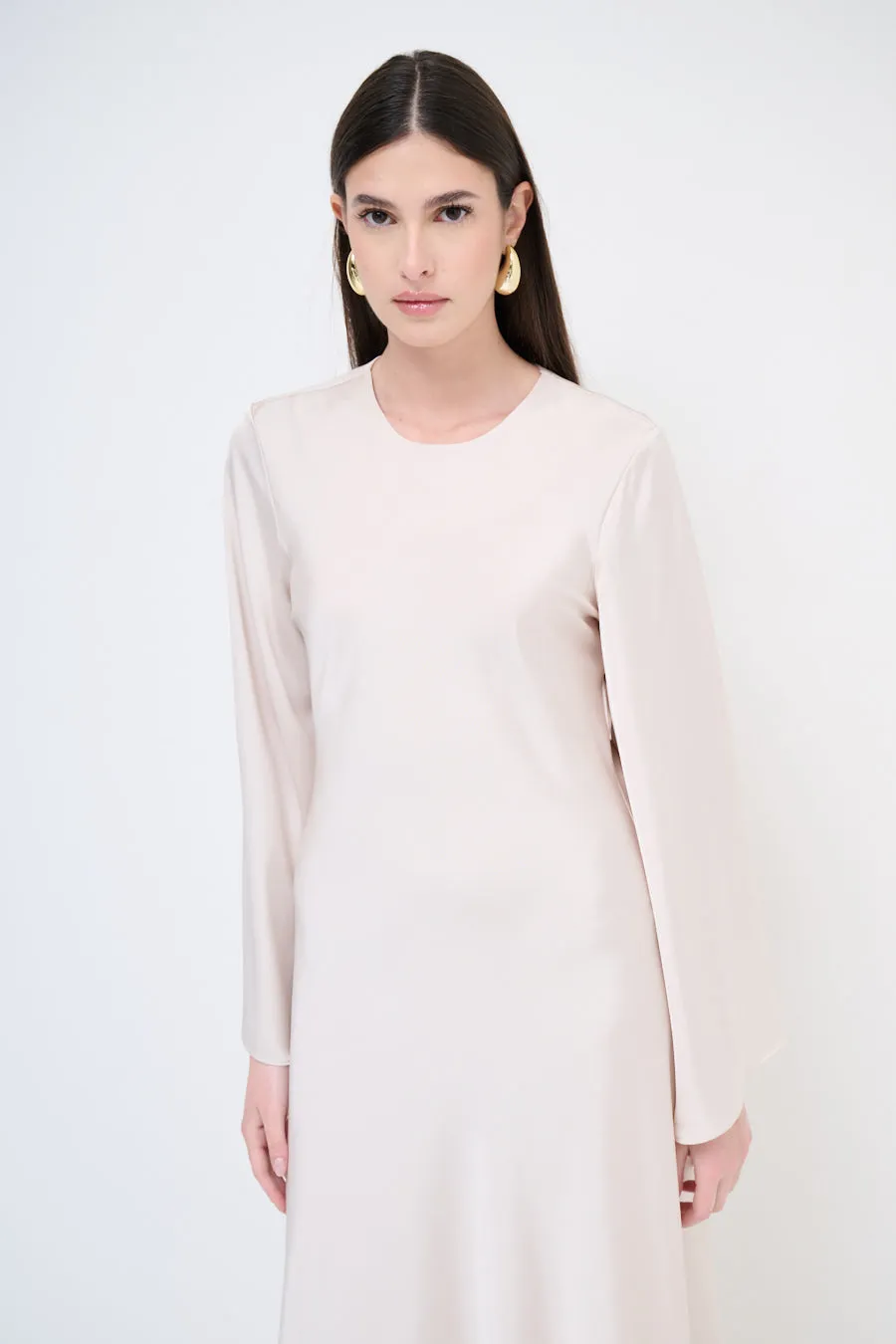 Long-sleeve flowy maxi dress wholesale