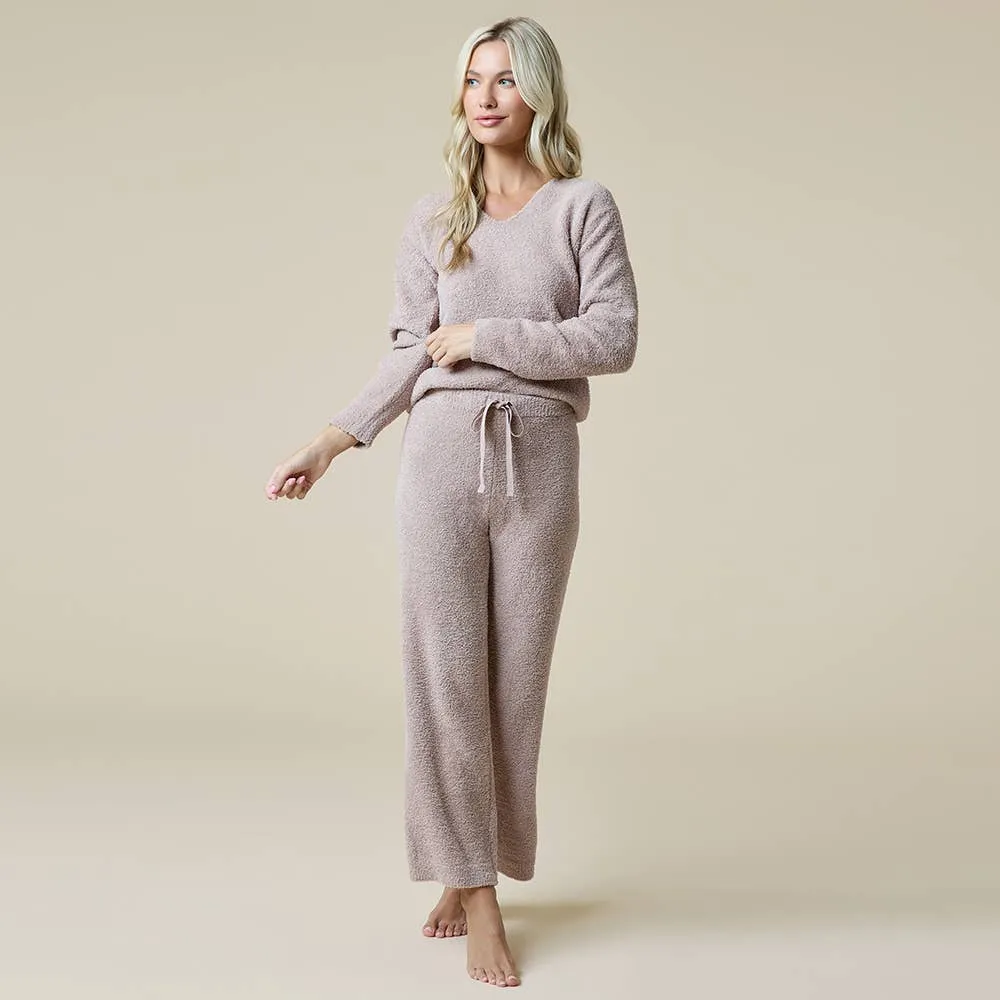 Softies - Oprah's Fave 2024 - Solid Marshmallow V-Neck Lounge Set