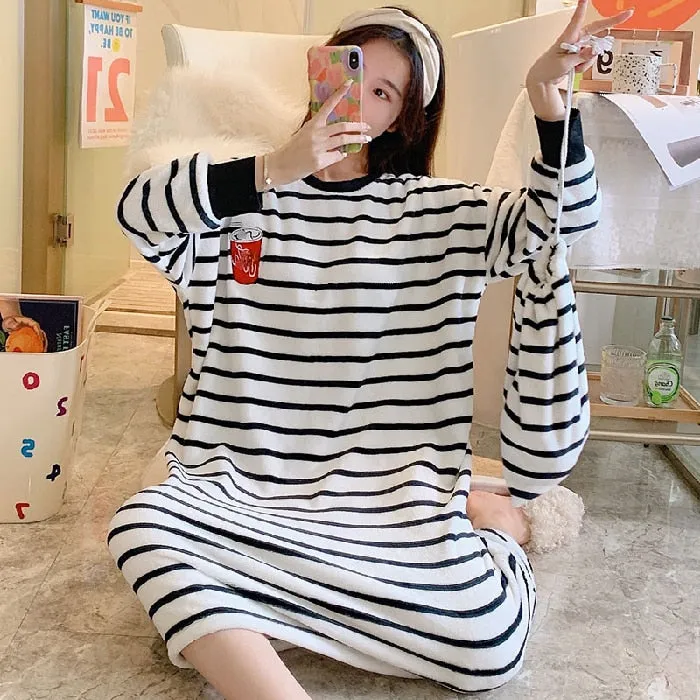 Wjczt Young Girl Warm Flannel Nightdress Long Sleeve Autumn Winter Nightgowns & Sleepshirts Women Sleepwear Shirt Home Wear Clohtes